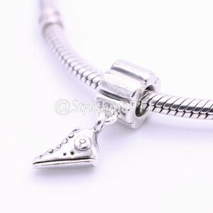 Authentic PANDORA Sneaker Charm  - 790350